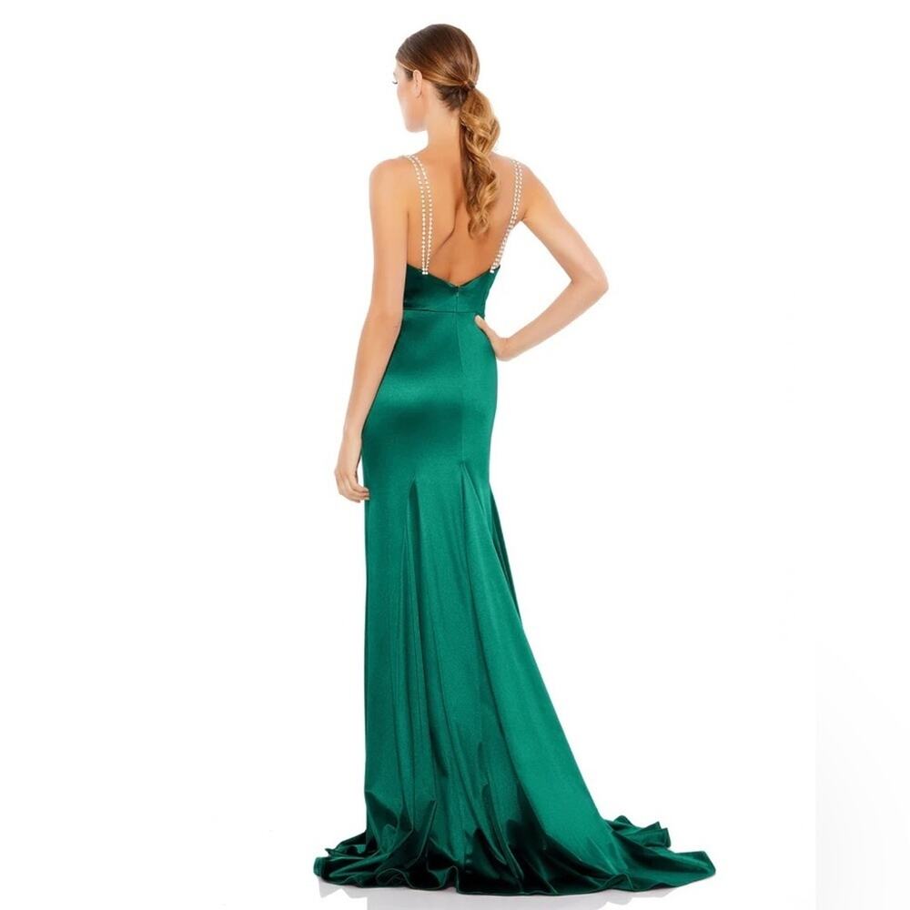 MAC DUGGAL CHARMEUSE RHINESTONE STRAP TRUMPET GOWN Sz 8 W/ Flaw - Picture 2 of 9